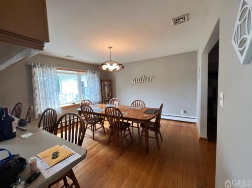 966 Old Bridge Tpke, East Brunswick NJ  08816-3848 exterior