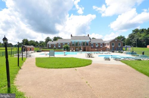 2922 Independence Dr, Montross VA  22520-8844 exterior