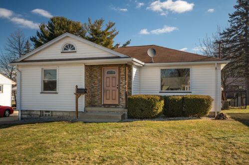 785 Spencer Ave, Hermitage, PA 16146-3159