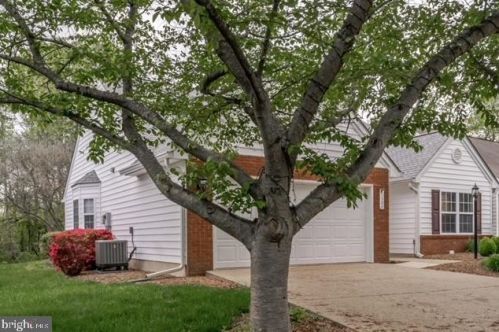 11504 Abingdon Ct, Fredericksburg, VA 22407-7112