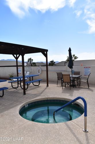1720 Bahama Ave, Lake Havasu City AZ  86403-3604 exterior
