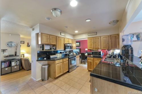 9345 Perry St, Westminster CO 80031-6442 exterior