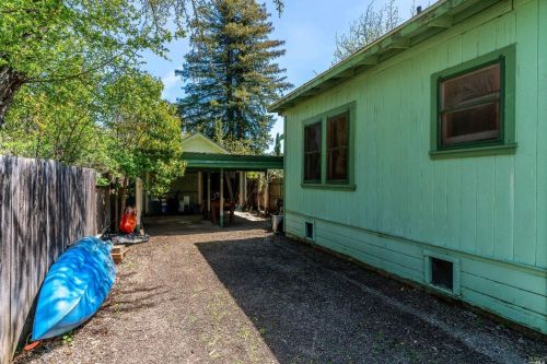 753 Oak St, Ukiah CA  95482-3901 exterior