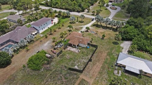 321 18th St, Naples FL  34117-9431 exterior