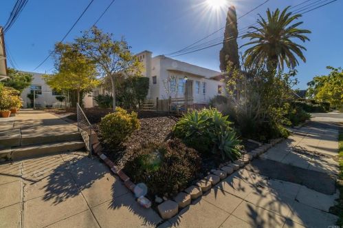 1501 Grove St, San Diego CA 92102-1439 exterior