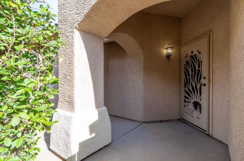 10420 Ravenswood St, Tucson, AZ 85747-5953