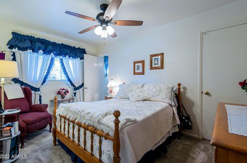 2832 69th St, Scottsdale AZ 85251-1202 exterior