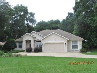 9292 197th Cir, Dunnellon, FL 34432-2637