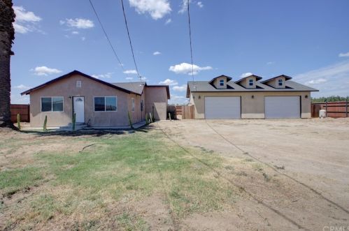 19322 Geer Ave, Hilmar, CA 95324-9403
