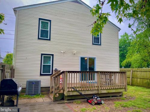 127 Dorman St, Harrington DE  19952-1048 exterior