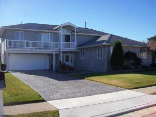 1 Surf Ln, Brigantine City, NJ 08203-1122
