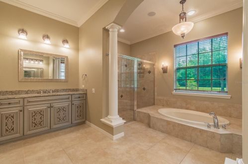 17514 Corsino Dr, Lutz FL  33548-4803 exterior