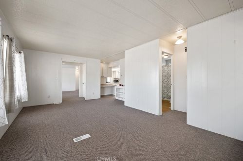 19841 Grand Ave, Lake Elsinore CA  92530-6432 exterior