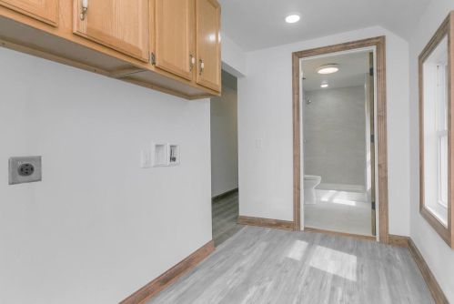 408 Center St, Beaver Dam WI  53916-2050 exterior