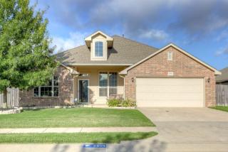 2505 Beaver Bend Ln, Yukon, OK 73099-5137