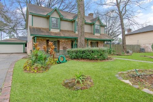 5723 Arenas Timbers Dr, Humble, TX 77346-1958