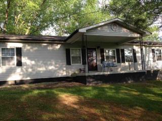109 Almond Rd, Cosby, TN 37722-3023