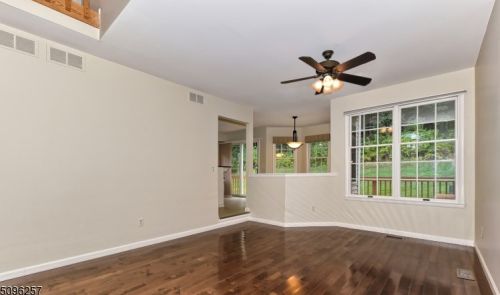 18 Noelle Ct, Lincoln Park NJ  07035-2237 exterior