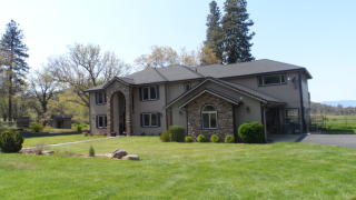 5026 Hoy Rd, Weed, CA 96094-9740