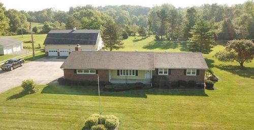 3256 Sidney Freyburg Rd, Sidney, OH 45365-9204