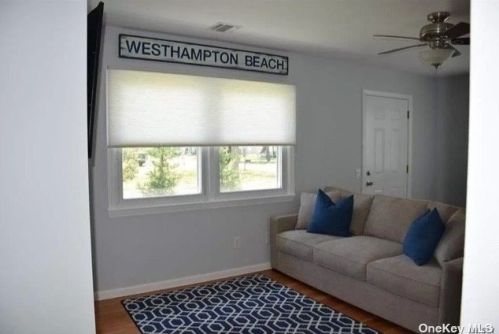 32 Rogers Ave, West Hampton Beach NY  11978-1413 exterior