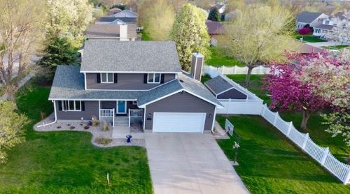 3811 34th St, Columbus, NE 68601-4448