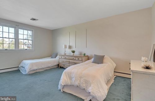 736 Bell Ln, Prospectville PA 19002-3304 exterior