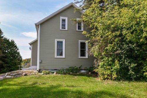 801 Main St, West Bend WI  53090-9800 exterior