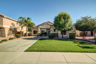 1285 Bluebird Dr, Gilbert, AZ 85297-4568