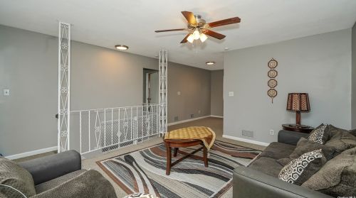 11 Blossom Ave, Holtsville NY  11742-1704 exterior