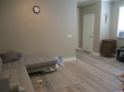 6546 Vanderbilt St, Chino CA  91710-6917 exterior