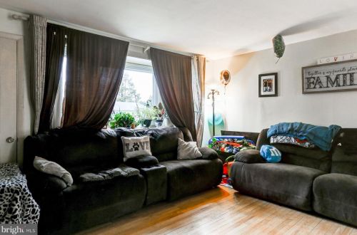 6328 Chesterfield Ln, Navy Sup Dpt PA  17050-2820 exterior