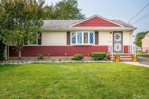 87 Berkley Blvd, Iselin, NJ 08830-2043