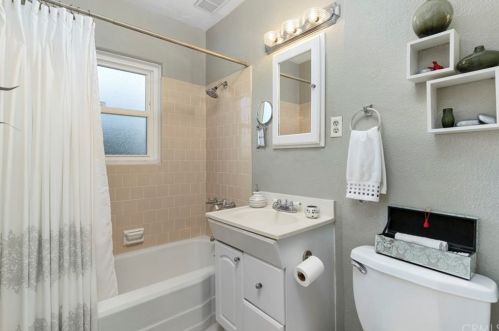 2634 220 St, Long Beach CA  90745-3013 exterior