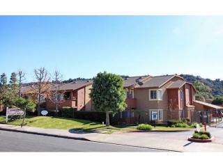634 Route 66, Glendora, CA 91740-3575