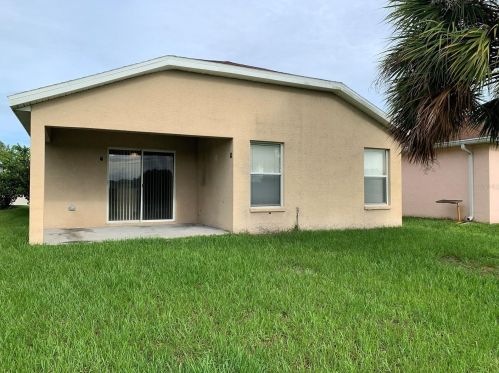 11215 Cocoa Beach Dr, Riverview FL  33569-2949 exterior