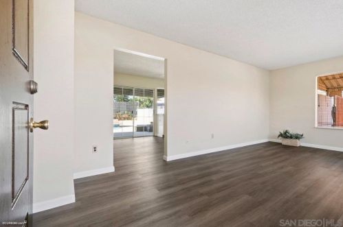 8211 Elston Pl, San Diego CA 92126-2213 exterior