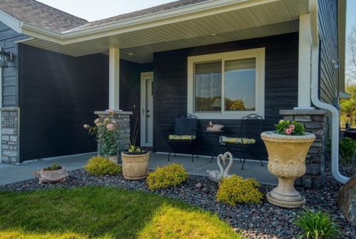 648 Kreekview Dr, East Farmington WI  54020-5860 exterior