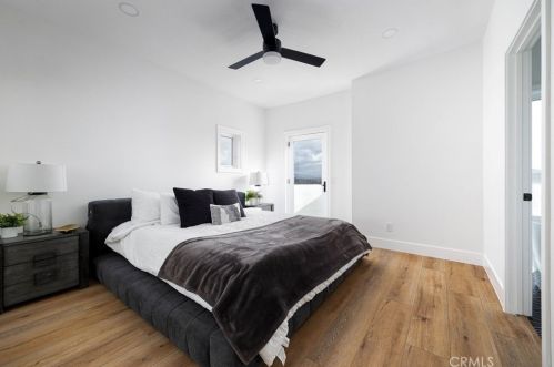 4393 Date Ave, La Mesa CA  91941-6412 exterior