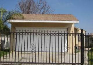 201 126th St, Los Angeles, CA 90061-2314