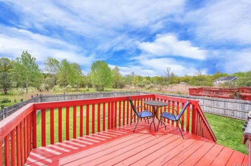 25 Mclaughlin Way, Washingtonville NY  10992-1151 exterior