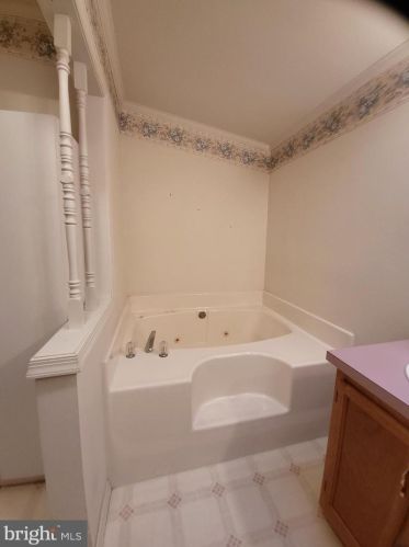 28 Shenandoah Dr, Erial NJ 08081-5217 exterior