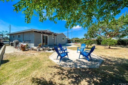 13371 Neptune Ct, Garden Grove CA  92843-2724 exterior