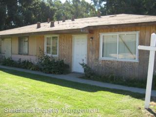 627 Leon Ave, Modesto CA  95351-3725 exterior