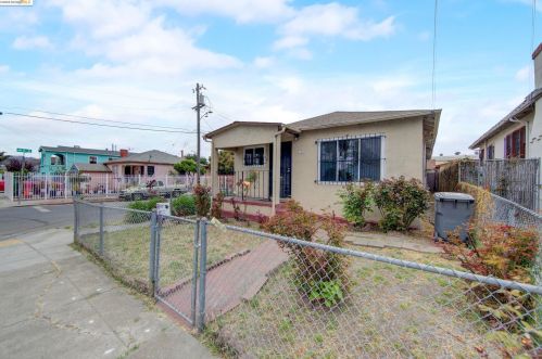 1136 92 Ave, Oakland CA 94603-1358 exterior