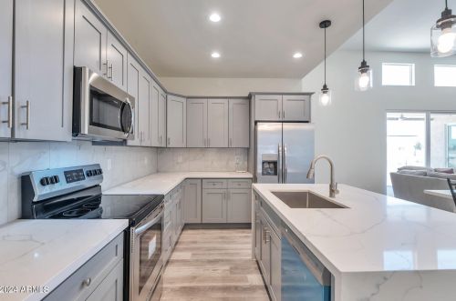 1278 Calle Tuberia, Casa Grande AZ  85194-8770 exterior