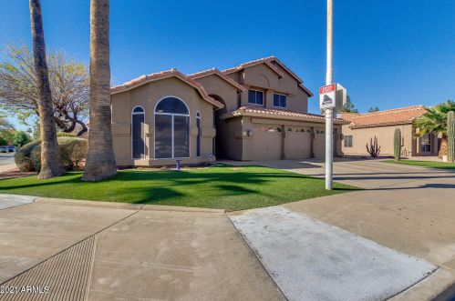 1701 Del Rio St, Chandler, AZ 85224-4251