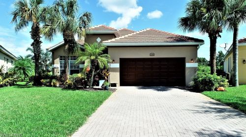 2306 Bainmar Dr, Lehigh Acres, FL 33973-6070