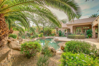 9664 Laurel Ln, Scottsdale, AZ 85260-5956