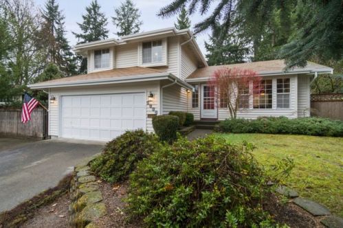 1207 25th Ave, Puyallup, WA 98374-1364